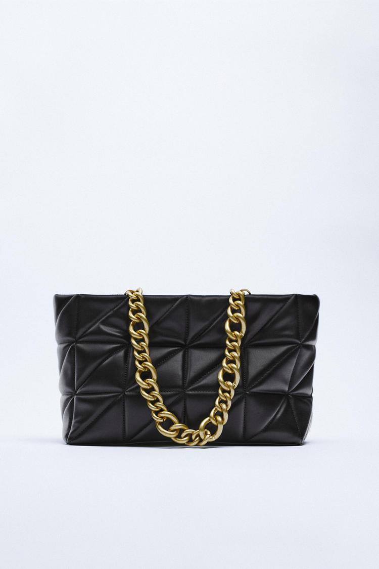 Beautiful quilted selling Zara purse with chain strap 9.5 by 7”